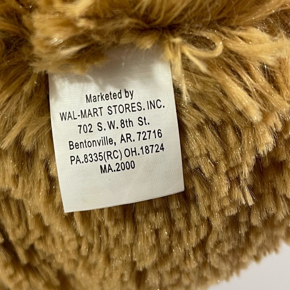 Brown Bear Holding Red Rose Heart Pillow Plush Stuffed Animal. - Picture 9 of 12